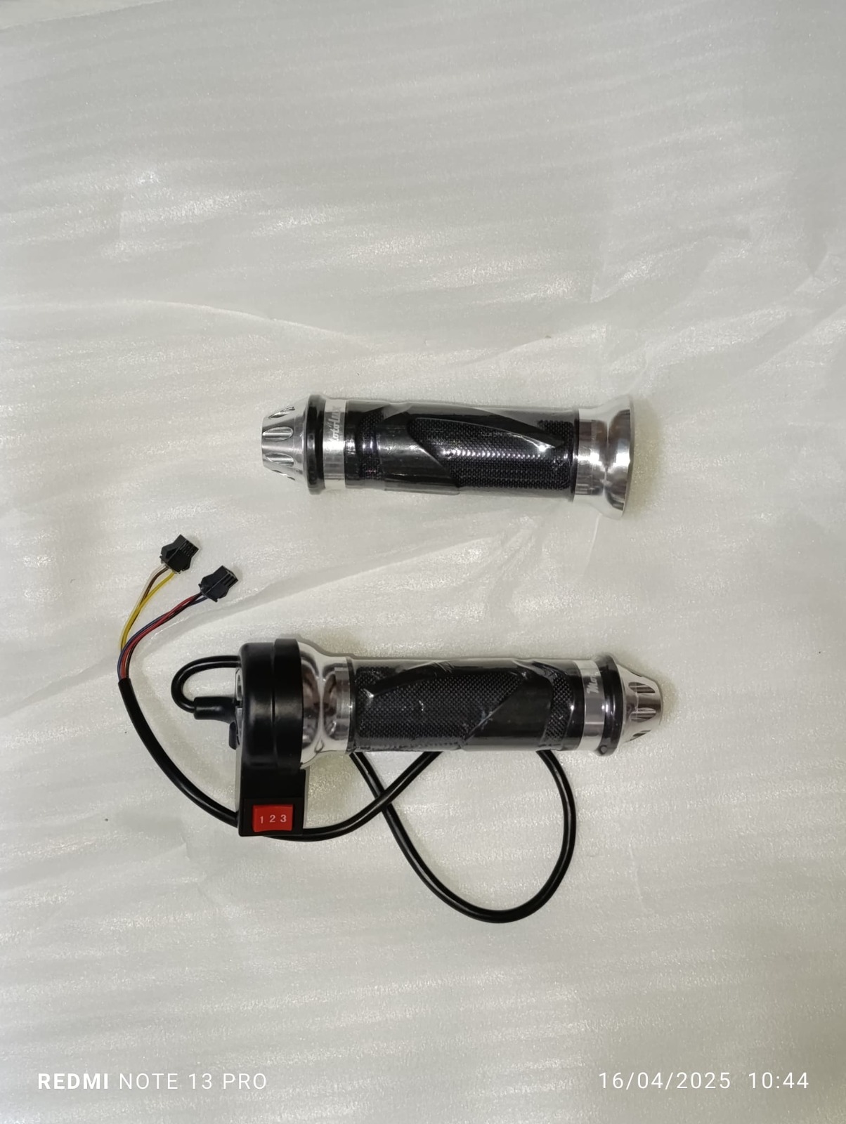 Motolux Elektrikli Bisiklet Universal 3 Vitesli Gaz Kolu (Nikel/Krom Detaylı - Modifiye Tipi)